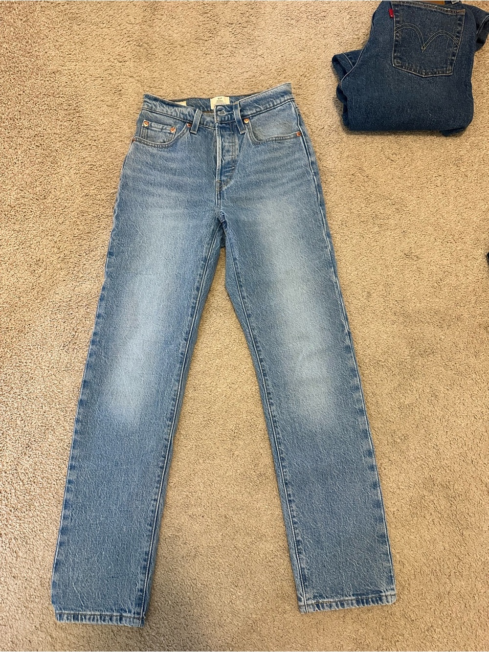 2 PAIRS** Levi's 501 Original Women's Straight Leg Jeans - Light & Medium Wash.